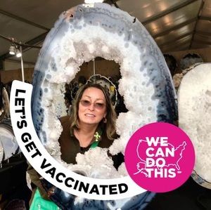 Meet your Posher, Leigh